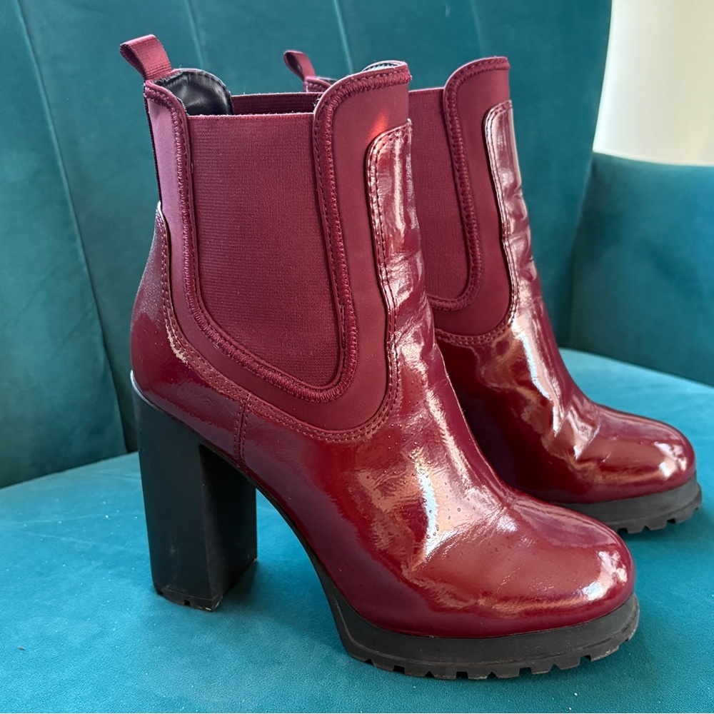 Aldo Bold Platform Chunky Chelsea Boot ladies size 8 Oxblood burgundy